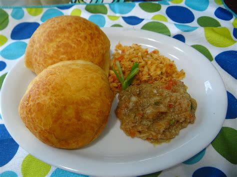 Shantirecipes: Guyana Roti-Using Kitchen Aid Mixer to make roti.