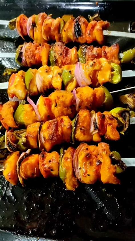 Afghani Tikka Boti | Grilled Chicken Tikka Boti