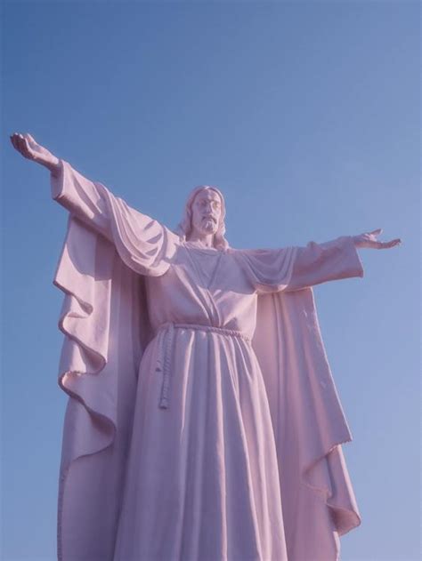 Statue of Christ the King · Free Stock Photo