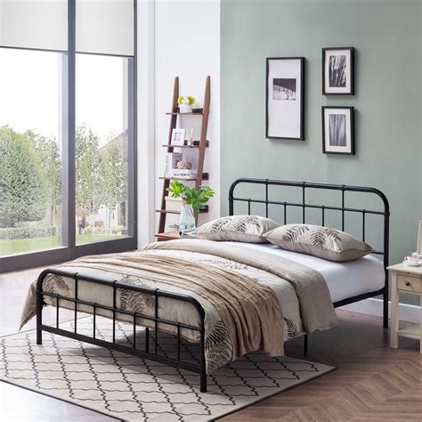 River Street Designs Khari Industrial Queen-Size Iron Minimal Bed Frame ...