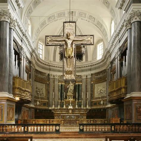 Crocifisso monumentale della Cattedrale di S. Eusebio di Vercelli ...