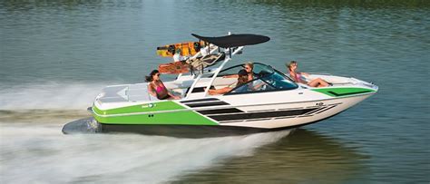 Ski, Wake & Surf Boats Buyers Guide | Discover Boating