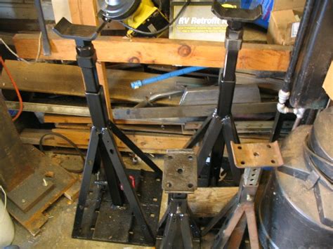 lets see pics, easy homemade jackstands - Page 2 - Pirate4x4.Com : 4x4 ...