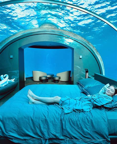 Underwater Hotel Room Maldives - bestroom.one