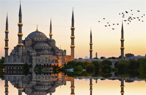 How Strict is Islam in Turkey? Essential Tips for Travelers