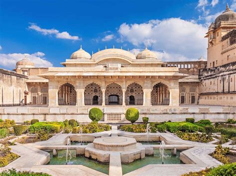 The Sheesh Mahal (Palace of Mirrors) is the best-known part of Jaipur's ...