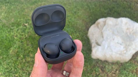 The Galaxy Buds 2 Pro Earbuds Review: Samsung's best - Reviewed