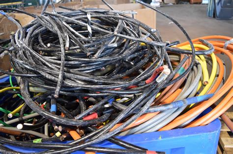 Metal Monday: Tips On Separating Scrap Wires