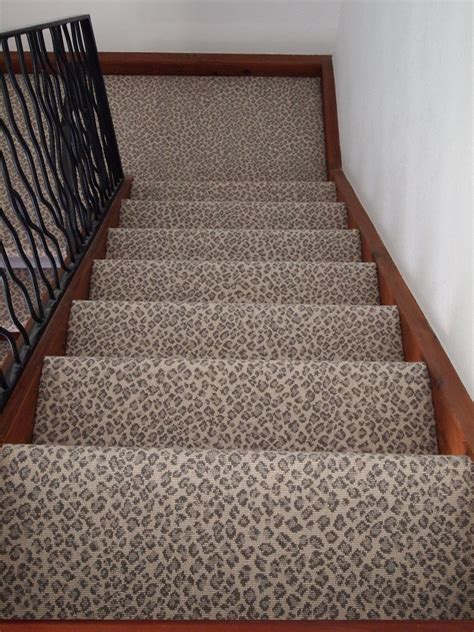 Leopard Carpet - Carpet Vidalondon