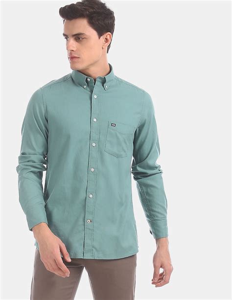 Buy Arrow Sports Men Light Jade Green Button Down Solid Casual Shirt ...