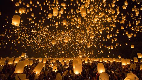 Thailand’s fiery sky lanterns are beautiful—but incredibly dangerous ...