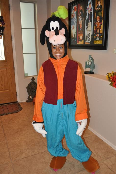 Goofy Costumes (for Men, Women, Kids) | PartiesCostume.com