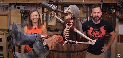 DIY Endless Drinking Skeleton Pirate Halloween Prop — GeekTyrant