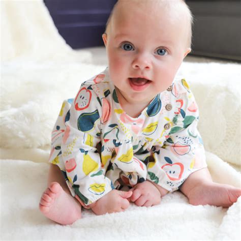 10 Best Baby Clothes Brands - Must Read This Before Buying