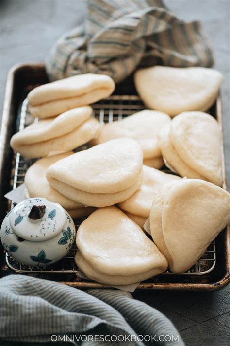 How to Make Steamed Bao Buns (Gua Bao Buns) - Omnivore's Cookbook