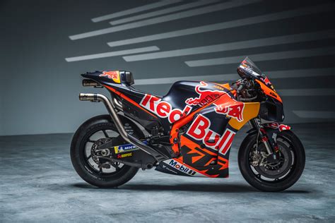 FIRST LOOK: 2023 Red Bull KTM MotoGP livery for Jack Miller and Brad ...