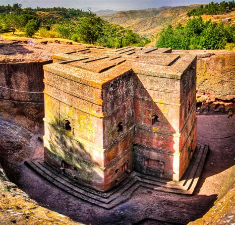 The rock churches of Lalibela – Babak Fakhamzadeh