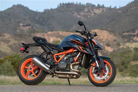 2022 KTM 1290 Super Duke R Evo | Road Test Review | MotorCycle News