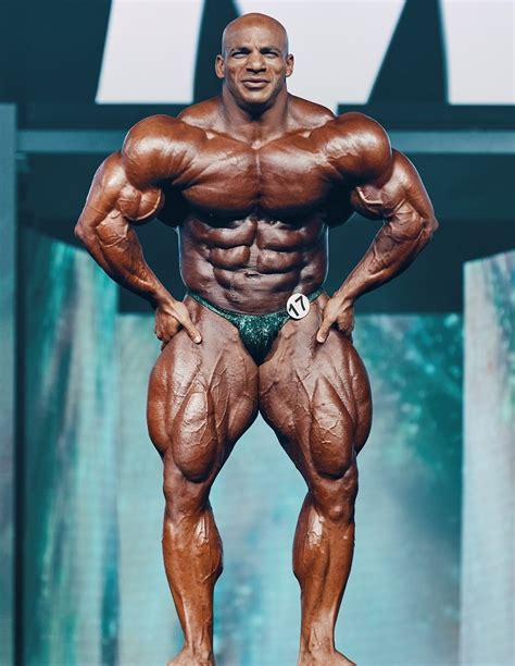 The 13 Biggest Bodybuilders of All Time – Fitness Volt