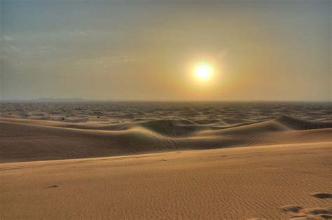 Sunset over the Dubai Desert | Sunset, Sand, Dubai desert