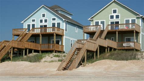 Beach House Rentals | Travel Channel