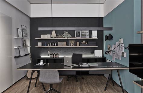 Minimalist Office Design Proves Simplicity Is a Winning Concept