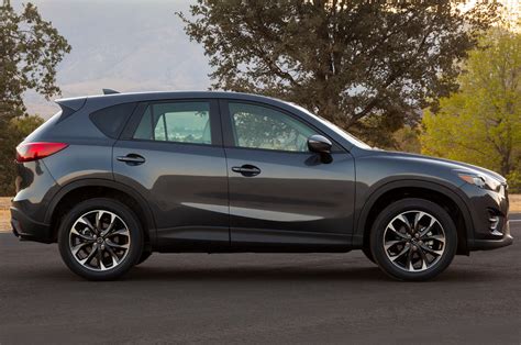 2016.5 Mazda CX-5 Updated with More Standard Features