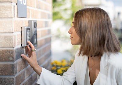 Digital Keypad Door Entry Systems With Camera - Pick The Best!