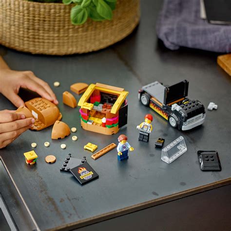 LEGO 60404 - Hamburgertruck - Playtoday