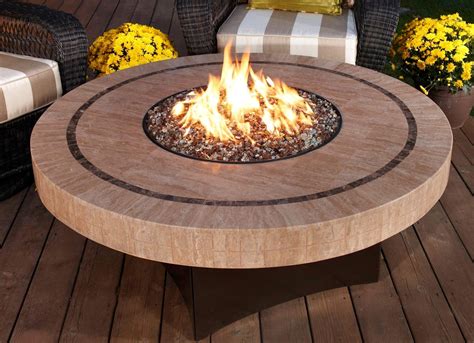 Stone Fire Pit Table | FIREPLACE DESIGN IDEAS