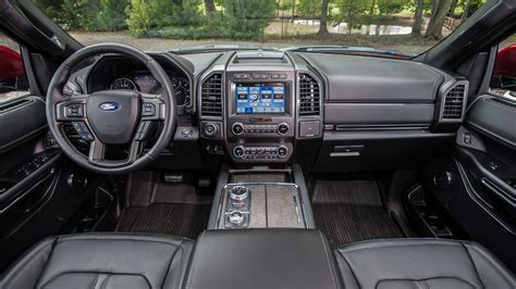 2019 Ford Expedition Texas Edition interior - Motor Trend en Español