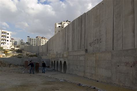 Israeli Security Barrier Occupation Checkpoint Photos | Public Intelligence