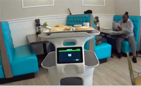 How Food Delivery Robot Is A Future - Zzoomit