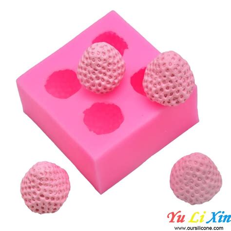 China Handmade Strawberry Silicone Bakeware Molds Manufacturer,Supplier ...