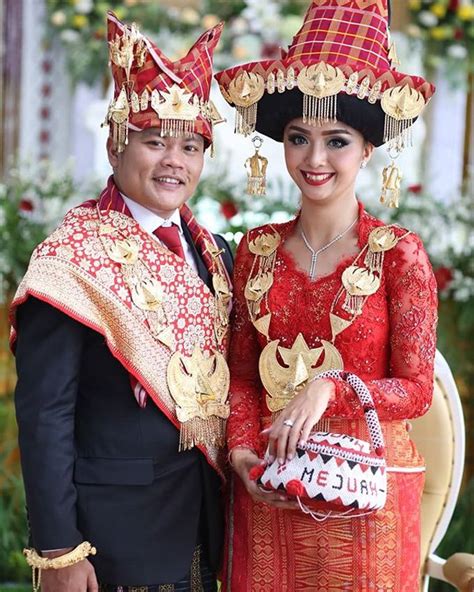 Batak Karo Wedding by Karya Sembiring | Bridestory.com