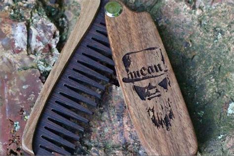 Beard Brush vs. Beard Comb | When Combing Your Beard Which One Should ...