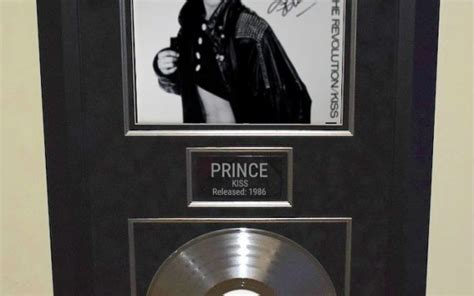 Prince - Kiss, Signed albums, rock star gallery, album coversROCK STAR ...