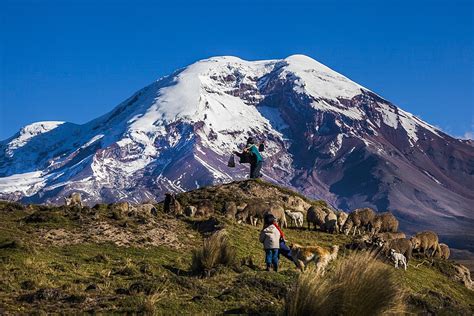 Volcanoes of Ecuador: Quito, Otavalo, Cotopaxi, Guayaquil - 7 Days | kimkim