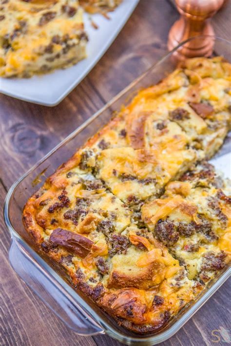 Sausage Breakfast Casserole Recipe - Sausage, Egg & Cheese Casserole