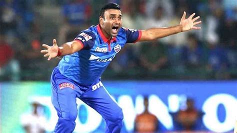 IPL: 5 Indian bowlers with the most wickets in the last 3 editions