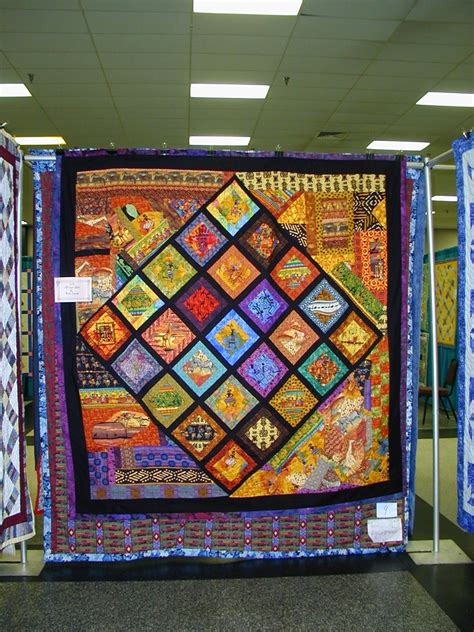 I love the colors of African quilts! | African quilts, Quilts, African ...