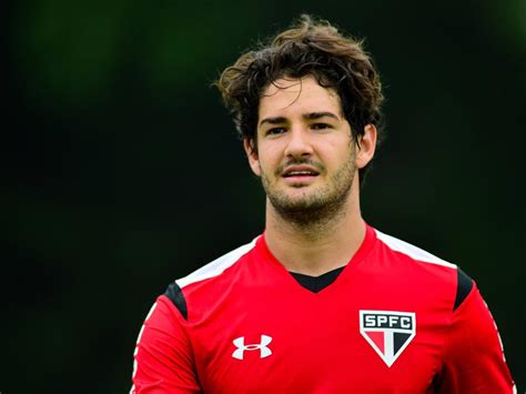 Premier League » News » Brazil striker Pato arrives for Chelsea medical