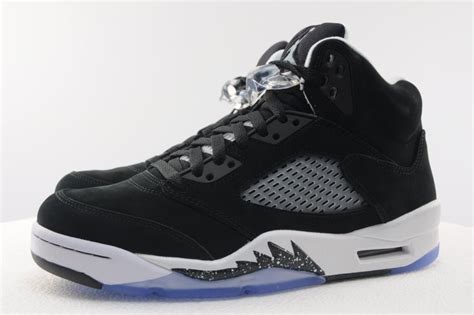 Air Jordan 5 - Black - Cool Grey - White - SneakerNews.com