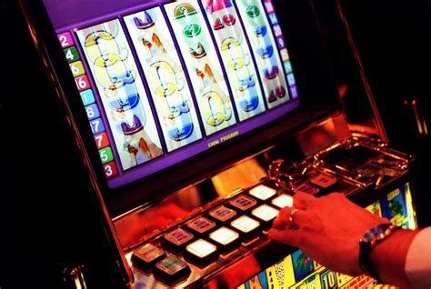 Canberra clubs make $167 million in poker machine profits | The ...