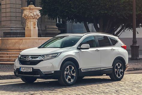 2019 Honda CR-V Hybrid: the petrol SUV that mimics a diesel - Motoring ...