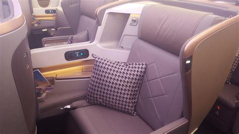 Flight review: Singapore Airlines Airbus A350-900ULR business class ...