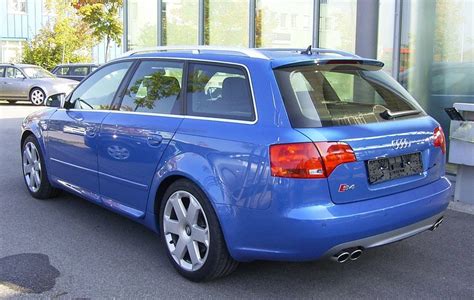 2006 Audi S4 Avant quattro - Wagon 4.2L V8 AWD Manual