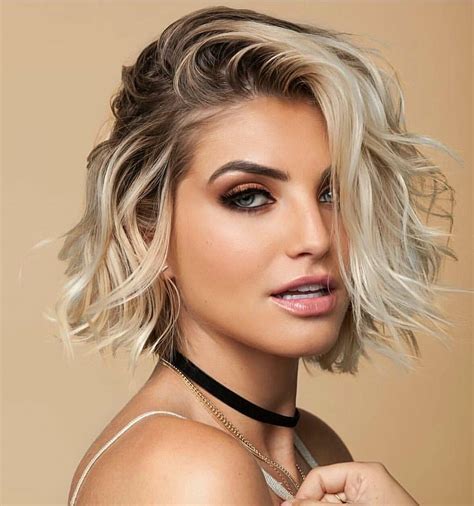 10 Medium Bob Haircut Ideas, Casual Short Hairstyles for Women 2021