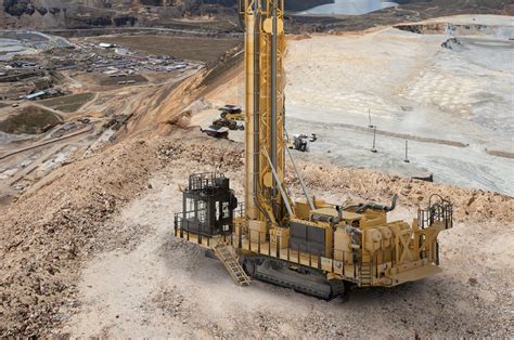 Caterpillar releases new blasthole rig for large-scale mining ...