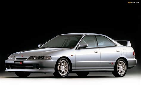 Photos of Honda Integra Type-R Sedan (DB8) 1995–2000 (1280x960)